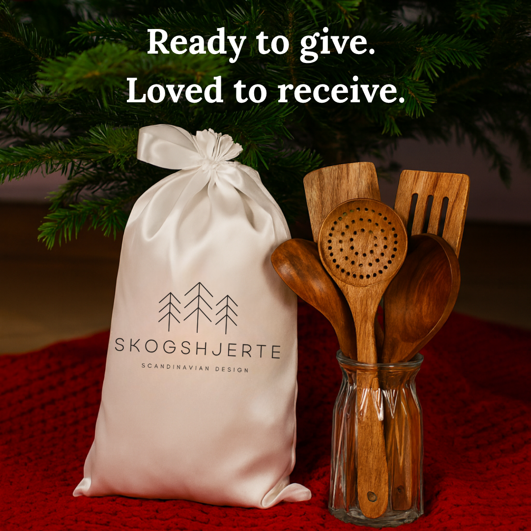 SKOGSHJERTE KITCHEN SET – SCANDINAVIAN CRAFTSMANSHIP
